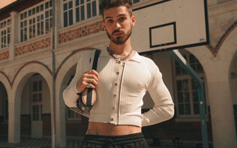 A Reflexão de João Guilherme Sobre a Homofobia e a Luta por Igualdade