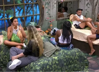 Yasmin Brunet e Vanessa Lopes