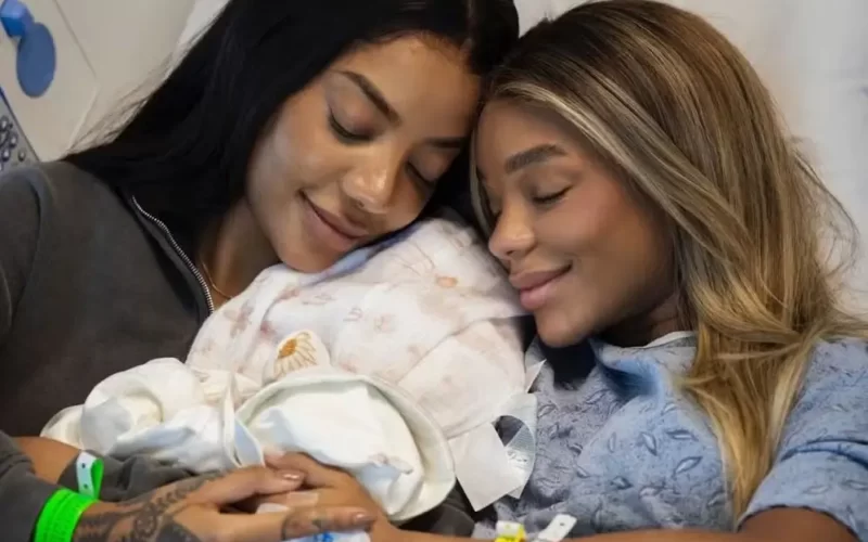 Filha de Ludmilla e Brunna Gonçalves aparece pela 1ª vez