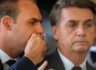 Bolsonaro pede que Eduardo feche a boca para evitar prejuízos políticos