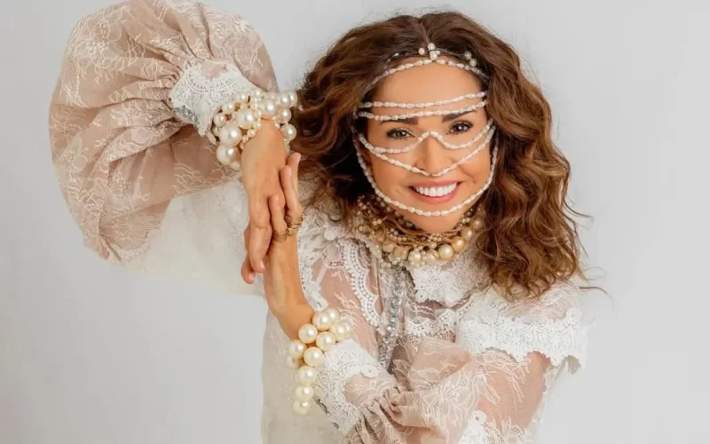 rítica Cirandaia: Daniela Mercury une Axé, IA e Luta Social