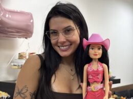 Boneca da Ana Castela: lançamento oficial